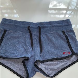 Oakley size small blue shorts